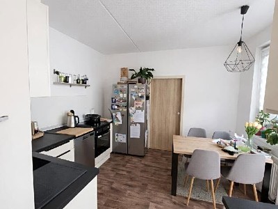 Квартира 3+1 на продаж, 74 м² (2 з 7)