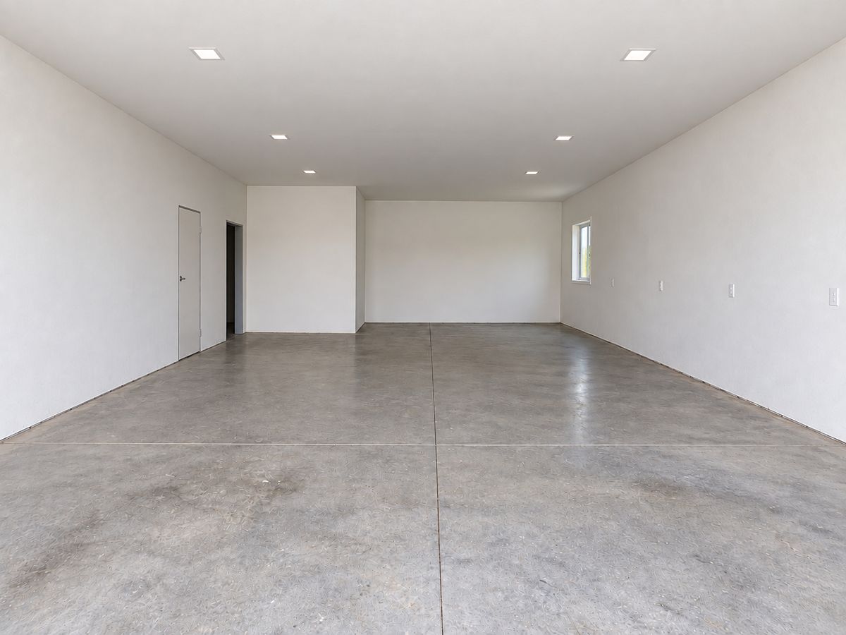 Pronájem kanceláře 138 m² – fotografie 2