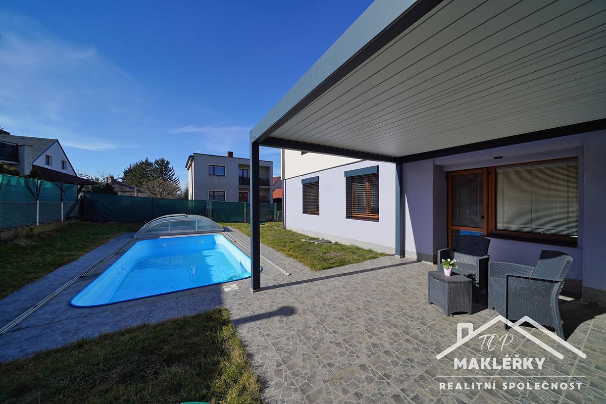 Prodej rodinného domu 186 m², pozemek 568 m² – fotografie 3