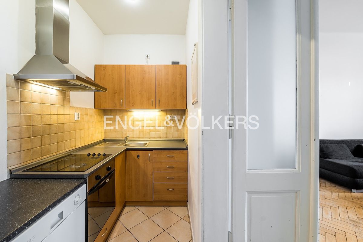 Pronájem bytu 2+1 55 m² – fotografie 2