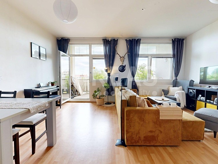 Prodej bytu 2+kk, 77 m² (6 z 16)
