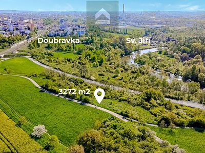 Pronájem pozemku 3272 m²