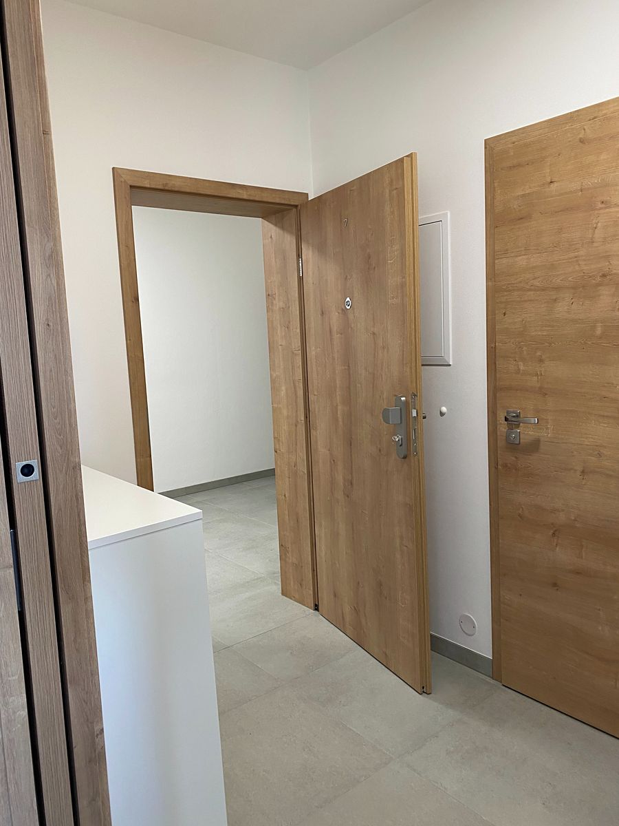 Pronájem bytu 2+kk 48 m² – fotografie 4