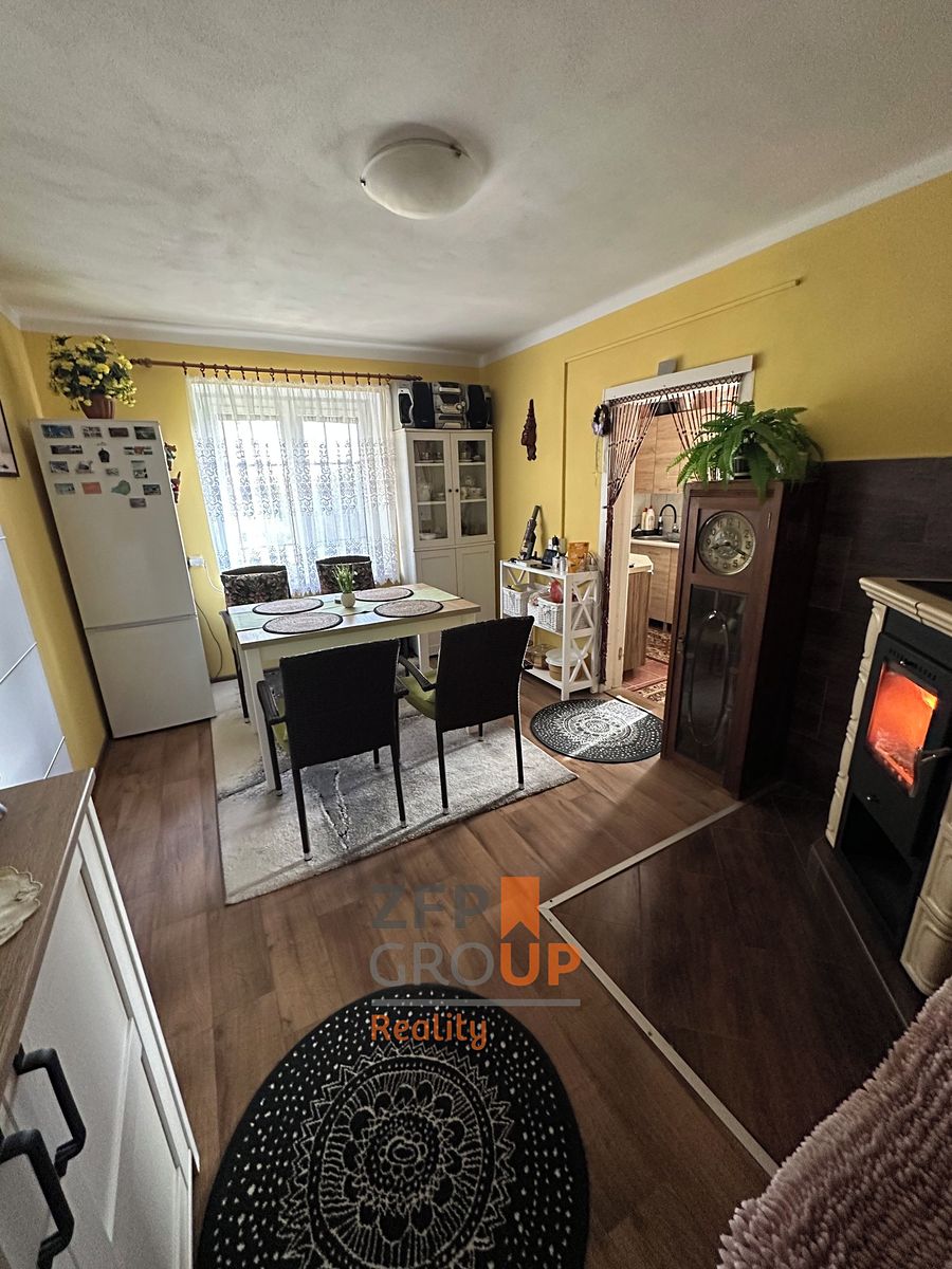 Prodej chaty 135 m², pozemek 937 m² – fotografie 2