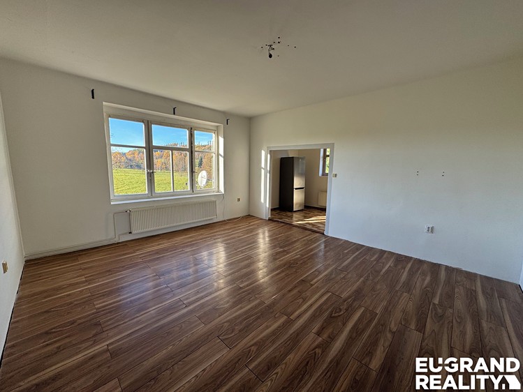 Prodej komerčního prostoru, 1 165 m² (11 z 30)