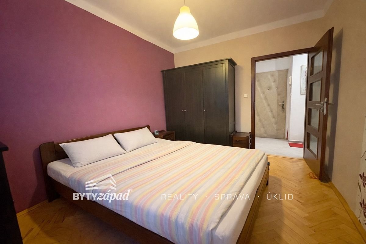 Pronájem bytu 2+1 49 m² – fotografie 4