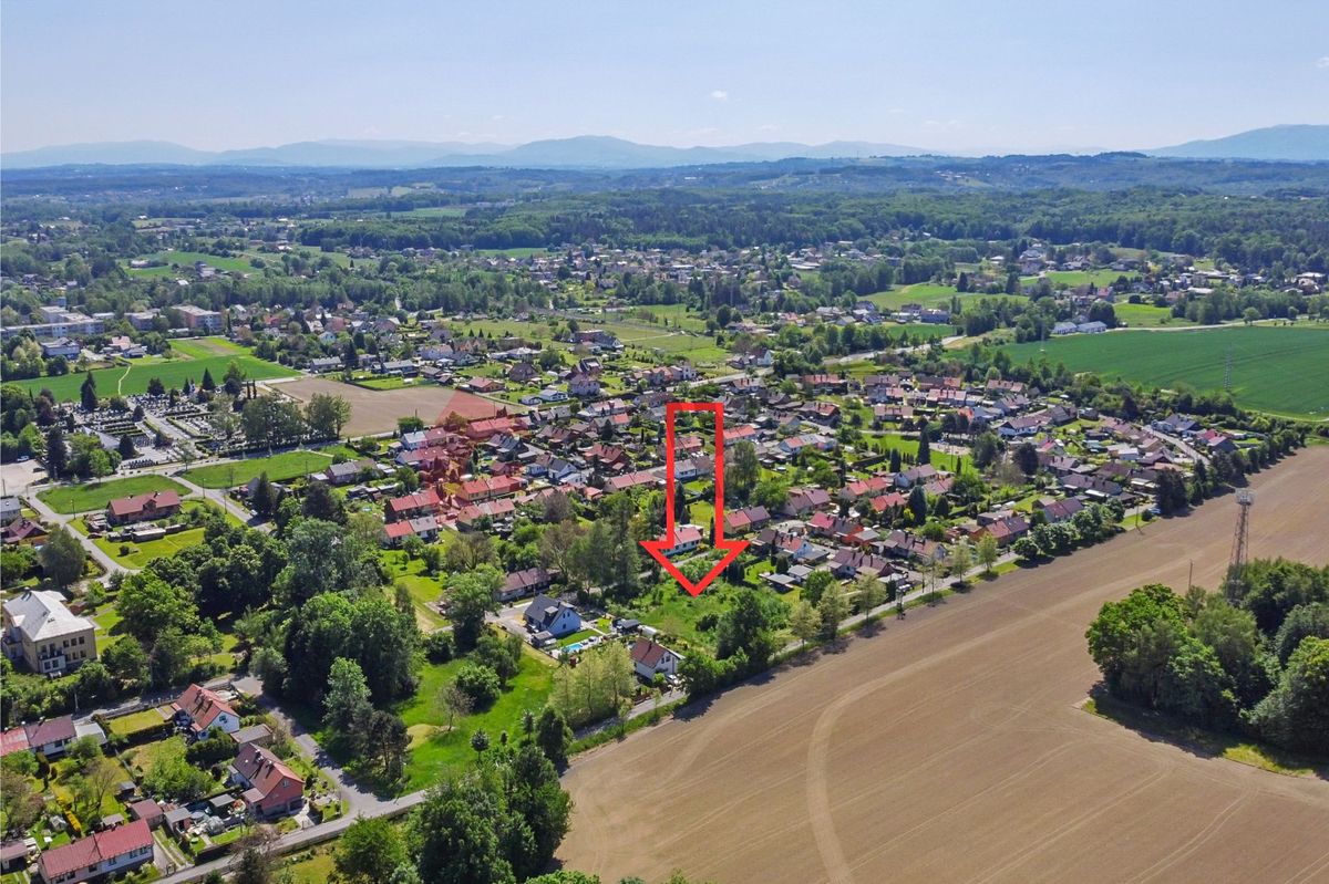 Prodej stavebního pozemku 705 m² – fotografie 2