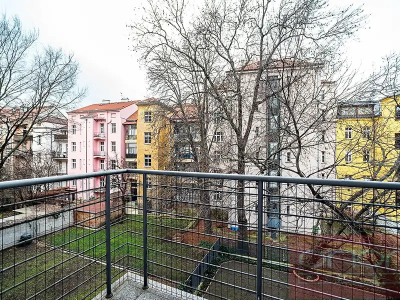 Pronájem bytu 3+1 94 m², Praha – náhled fotky 3
