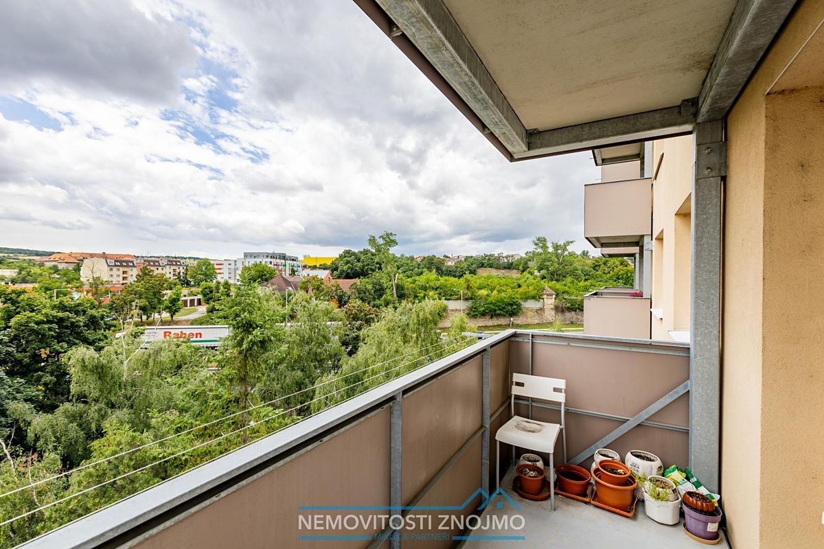 Pronájem bytu 2+1 56 m² – fotografie 5