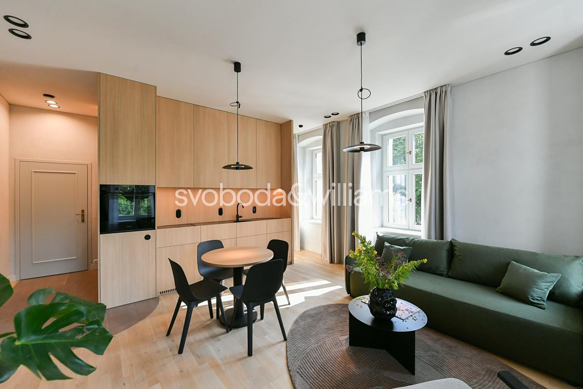 Pronájem bytu 2+kk 45 m²