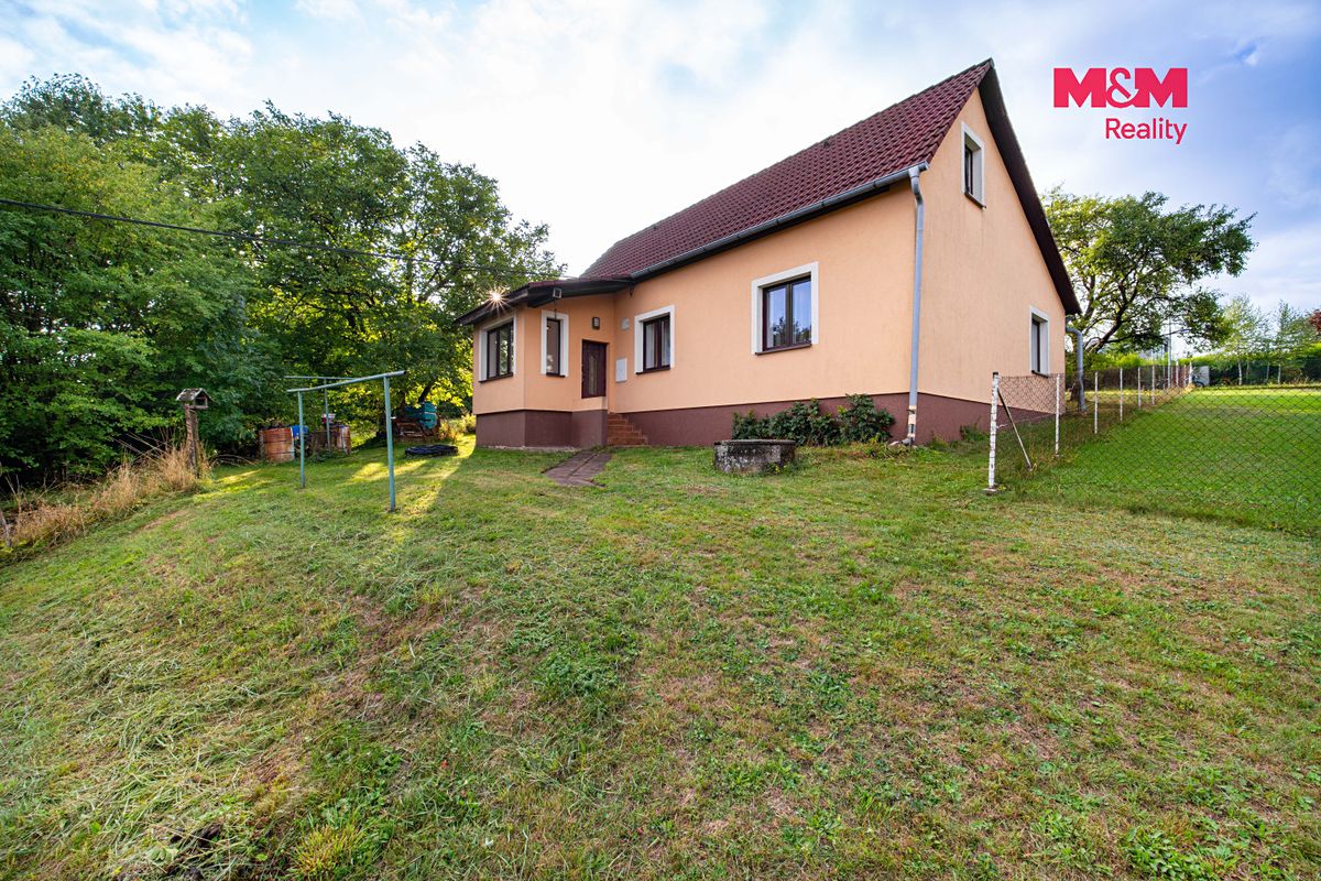 Prodej rodinného domu 82 m², pozemek 2510 m² – fotografie 2