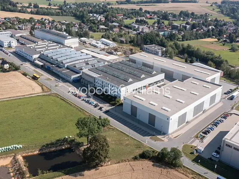 Pronájem skladového prostoru 3719 m², Červený Kostelec – náhled fotky 1