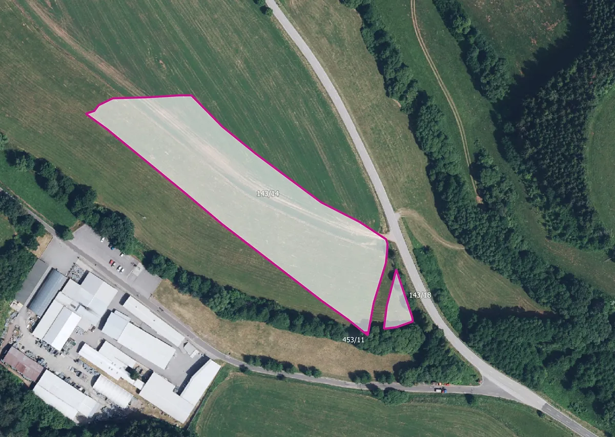 Prodej pole 15334 m²