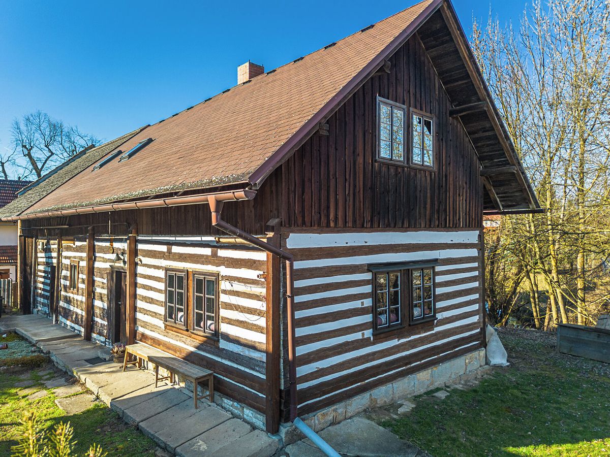 Prodej chalupy 105 m², pozemek 816 m² – fotografie 2