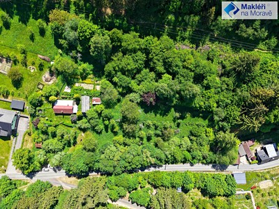 Prodej pozemku, 2 295 m² (2 z 9)