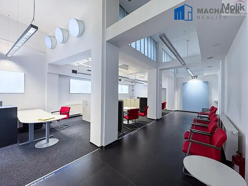 Pronájem obchodního prostoru 156 m², Duchcov – náhled fotky 2