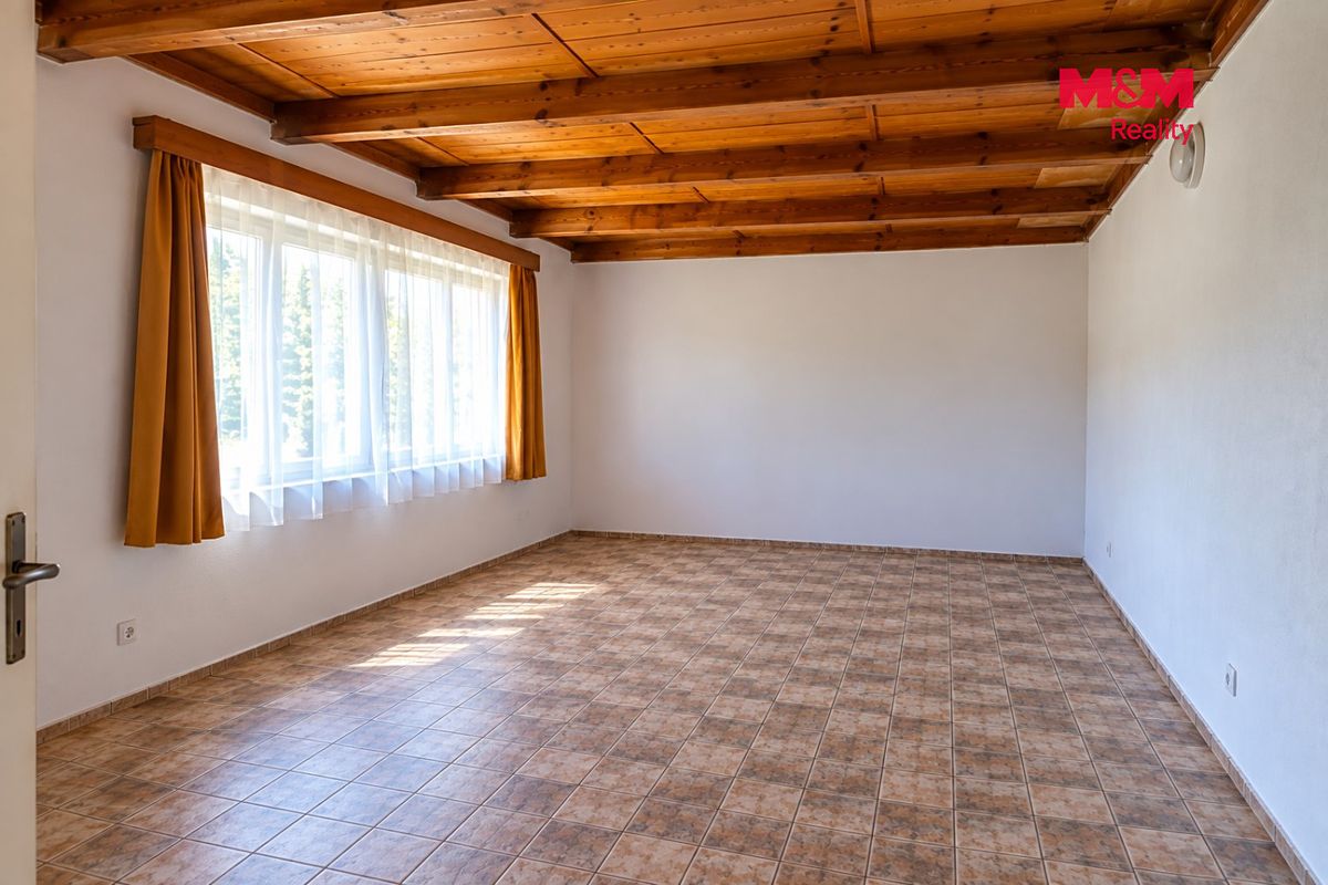 Pronájem zahrady 941 m² – fotografie 3