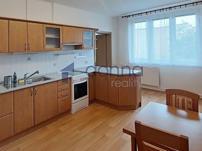 Pronájem bytu 2+kk 40 m²