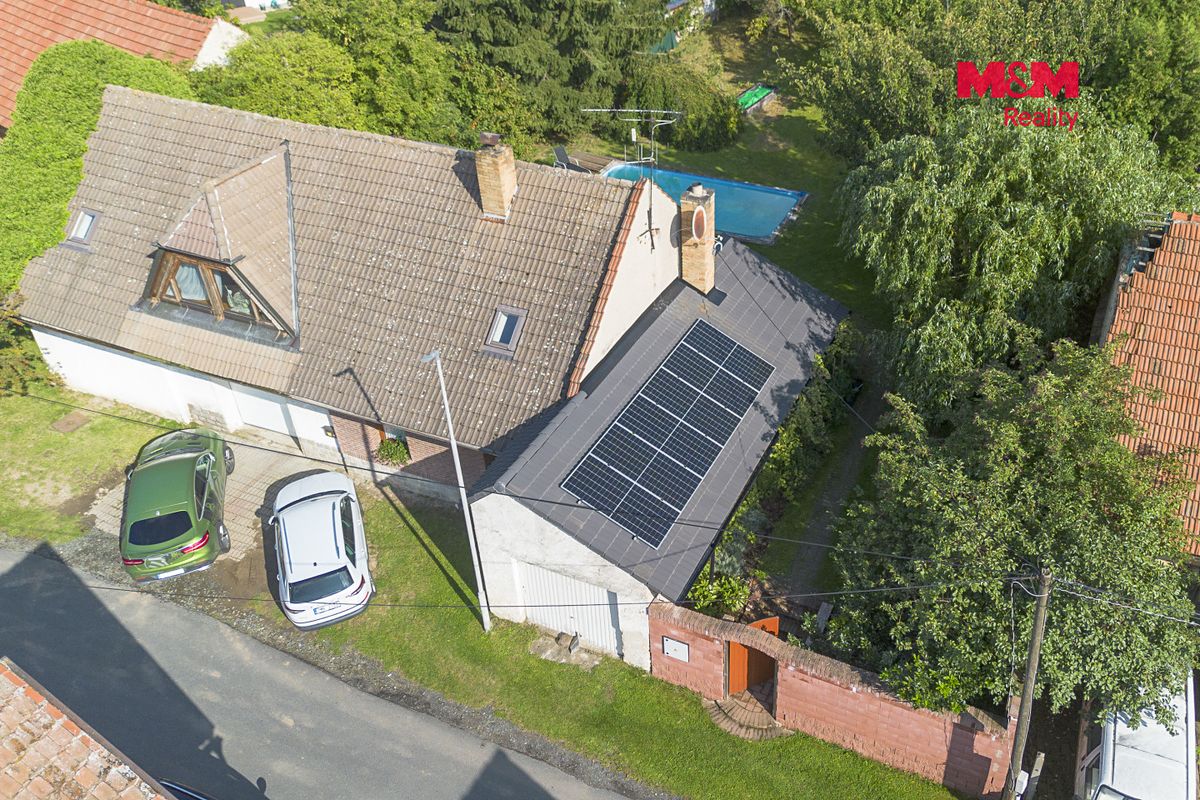 Prodej rodinného domu 185 m², pozemek 1642 m² – fotografie 4