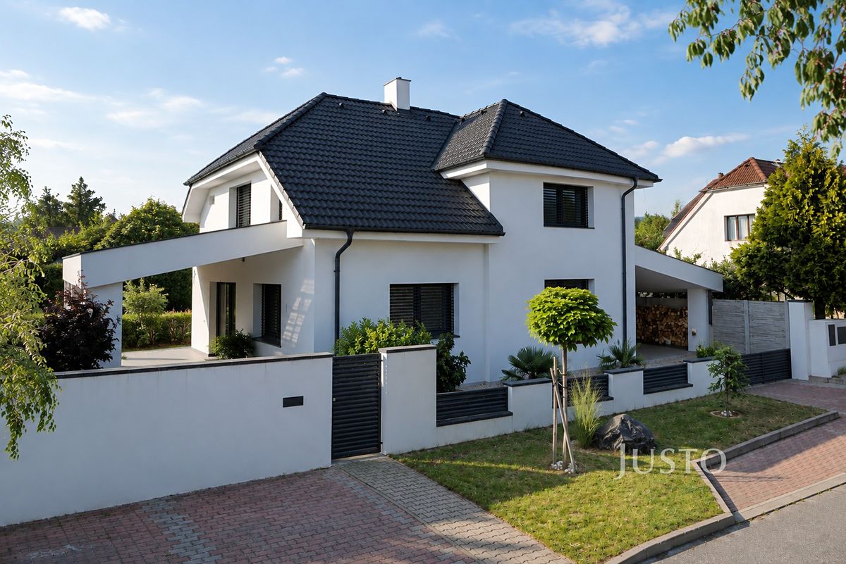 Prodej rodinného domu 213 m², pozemek 489 m²