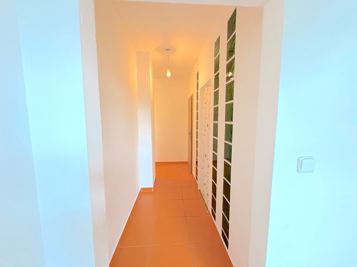 Pronájem bytu 3+kk 67 m² – fotografie 4