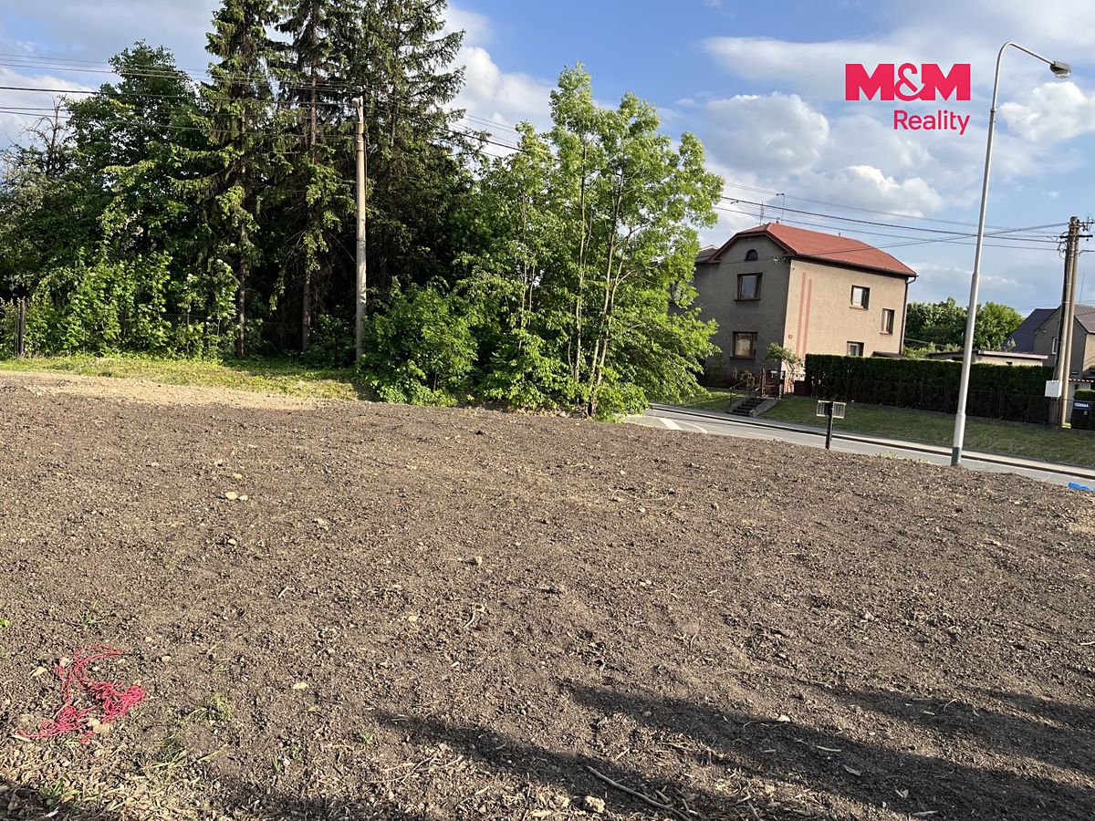 Prodej stavebního pozemku 710 m² – fotografie 4