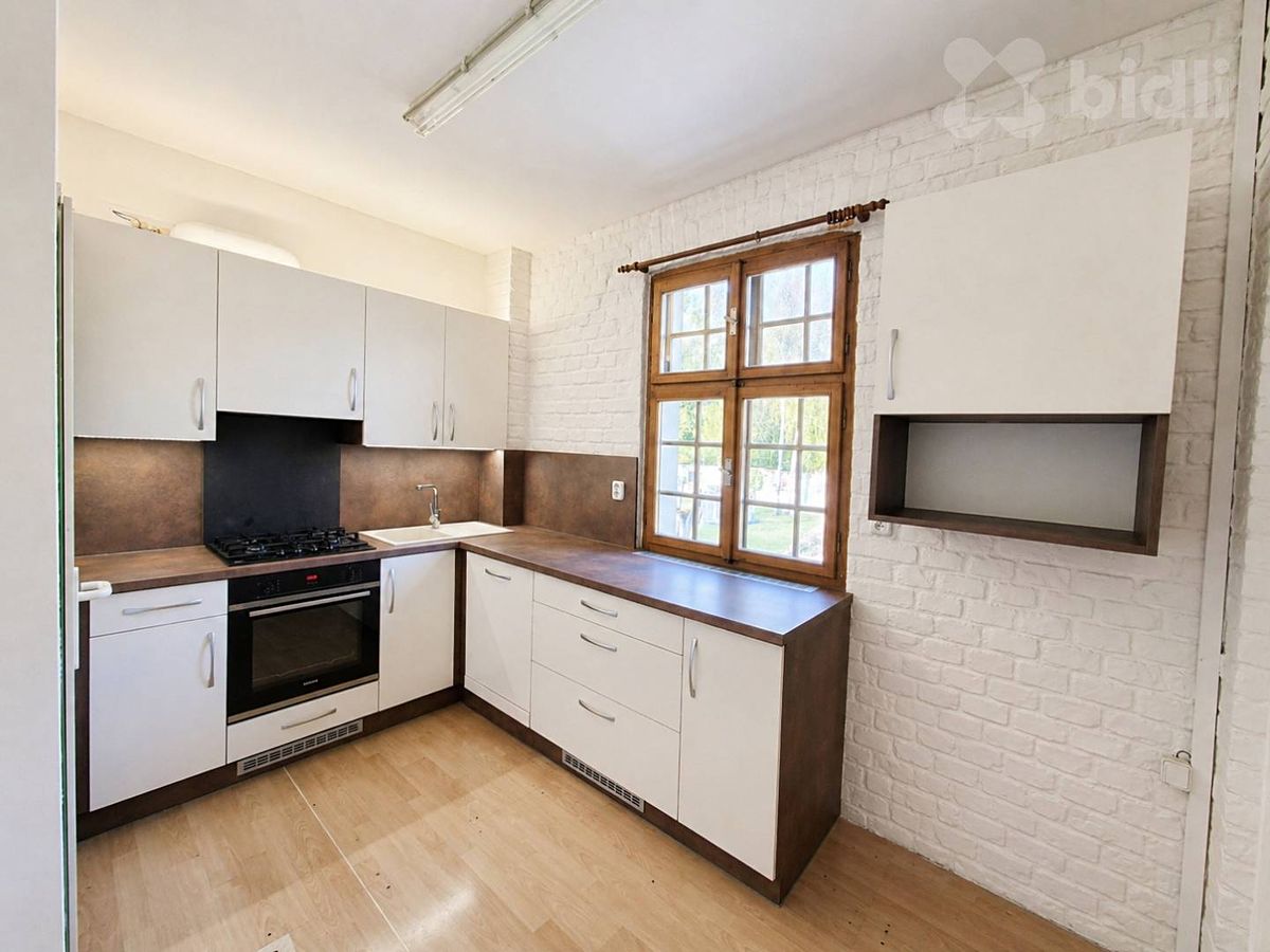Pronájem bytu 5+1 150 m² – fotografie 2