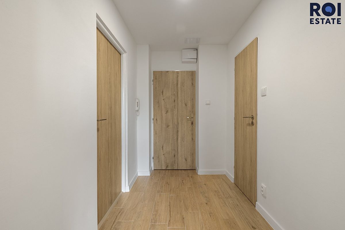 Pronájem bytu 1+1 39 m² – fotografie 3