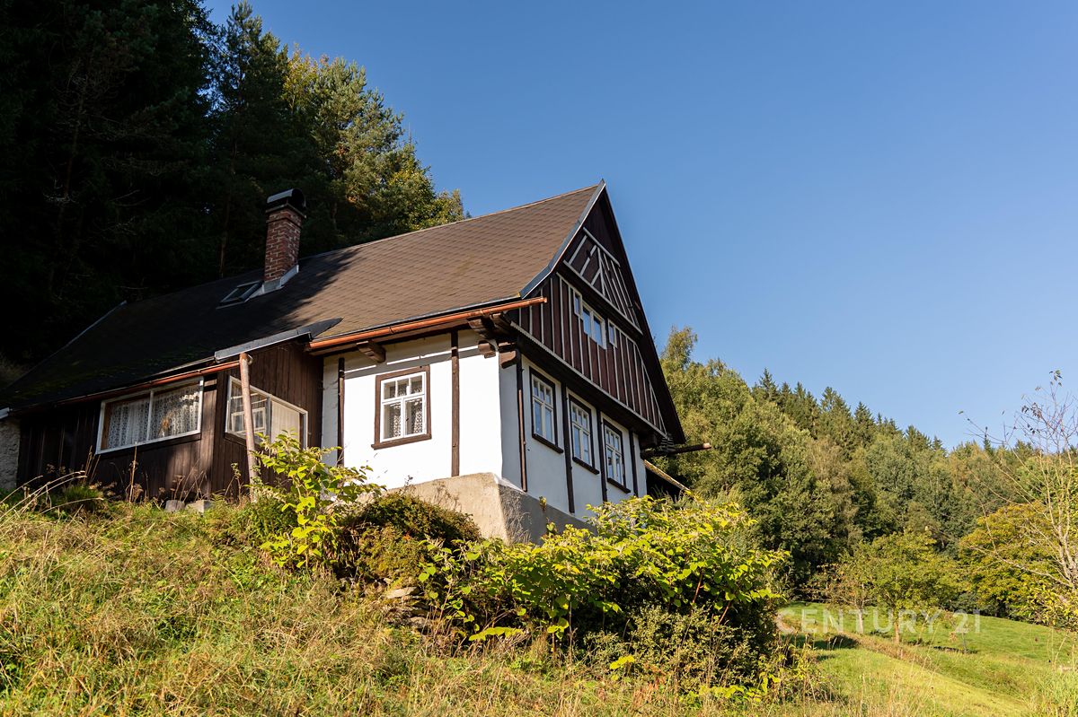 Prodej chalupy 112 m², pozemek 806 m² – fotografie 2