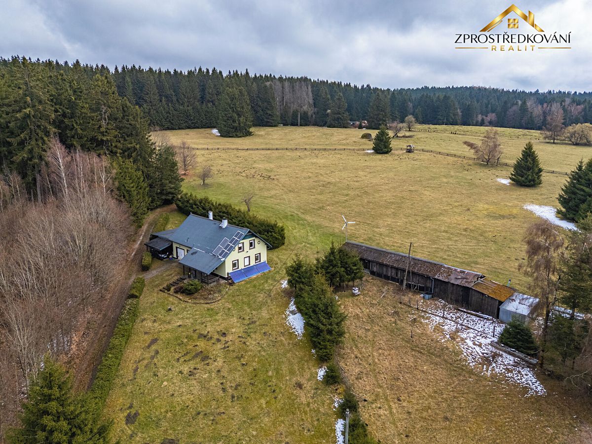 Prodej chalupy 178 m², pozemek 25612 m²
