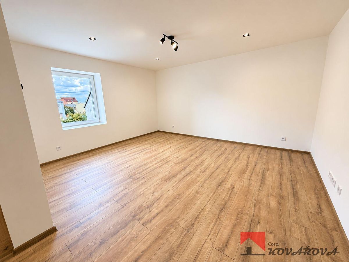 Prodej bytu 2+kk 56 m² – fotografie 2