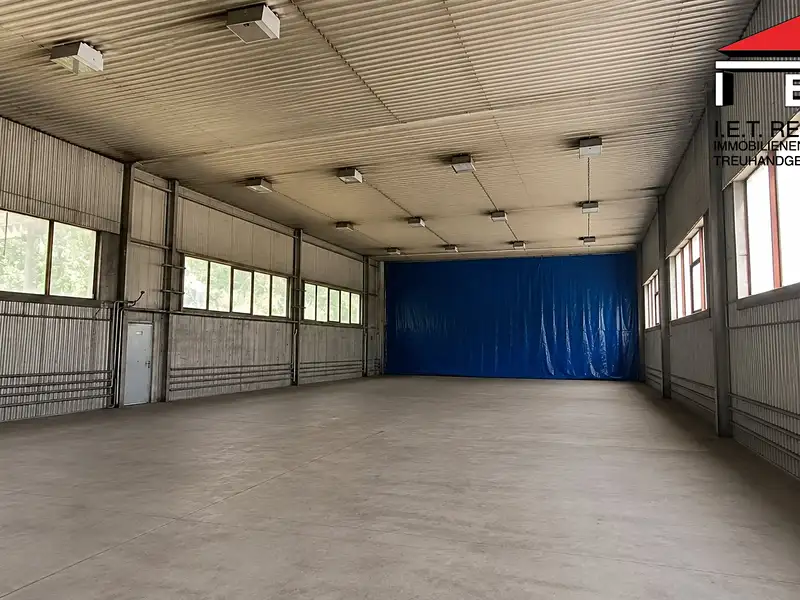 Pronájem skladového prostoru 747 m², Ostrava – náhled fotky 1
