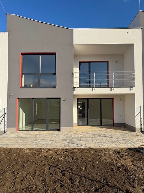 Prodej rodinného domu 182 m², pozemek 460 m² – fotografie 5