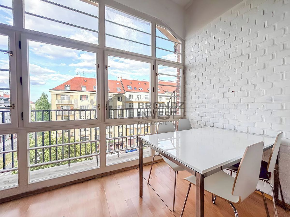 Pronájem bytu 1+kk 20 m² – fotografie 3