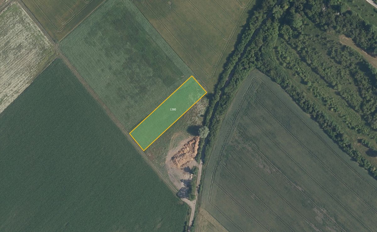 Prodej pole 2534 m²