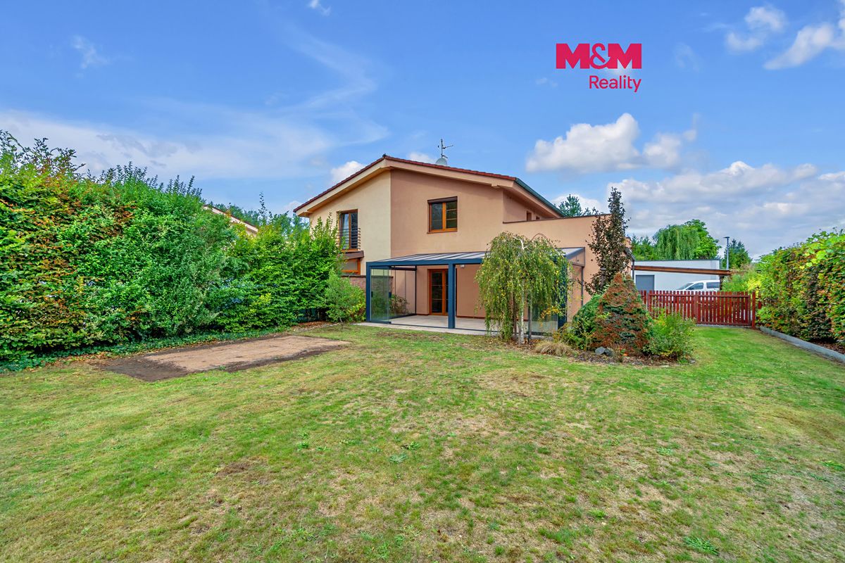 Prodej rodinného domu 100 m², pozemek 589 m²