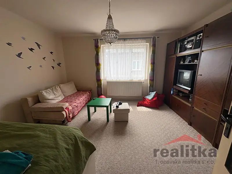 Prodej vícegeneračního domu 172 m², pozemek 961 m², Opava – náhled fotky 3