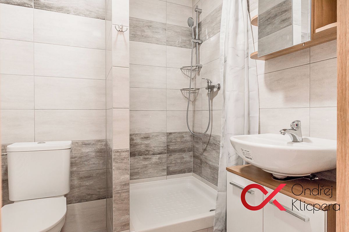 Pronájem bytu 2+kk 44 m² – fotografie 5
