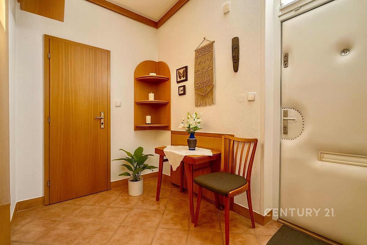 Pronájem bytu 3+kk 119 m² – fotografie 5