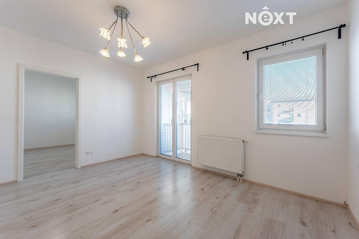 Pronájem bytu 2+kk 52 m² – fotografie 3