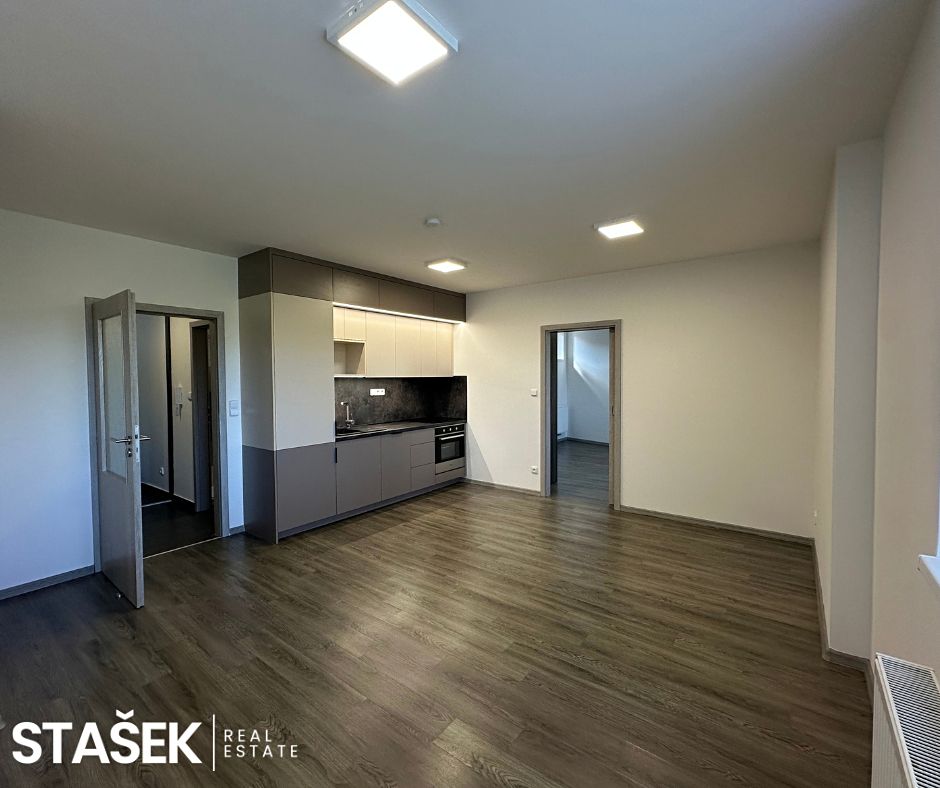 Pronájem bytu 2+kk 49 m² – fotografie 4