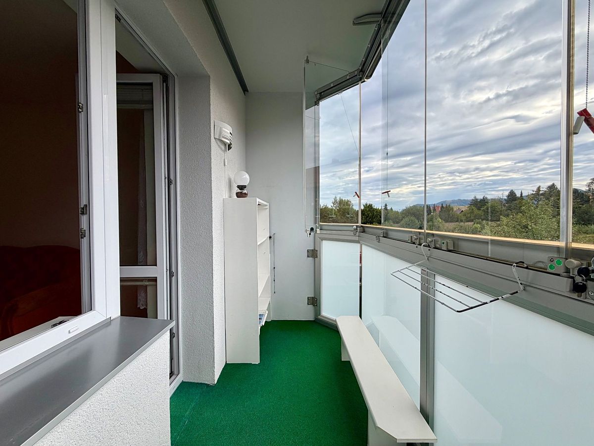 Pronájem bytu 2+1 50 m² – fotografie 2