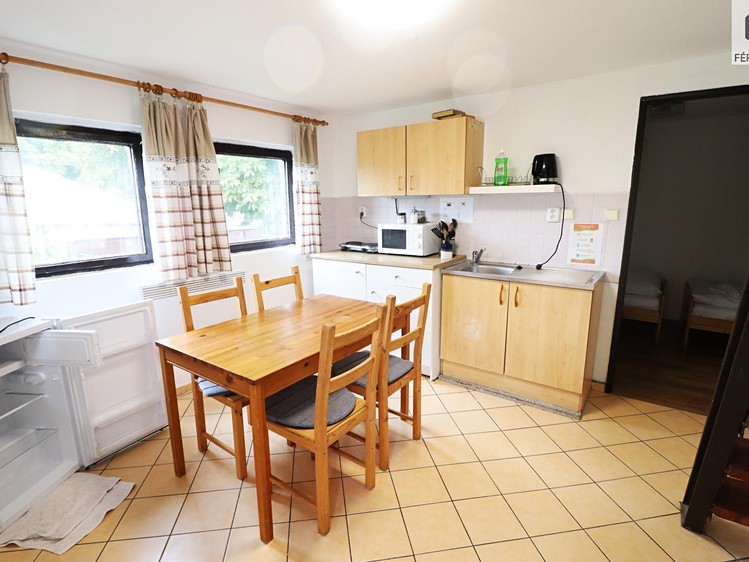 Prodej komerčního prostoru, 607 m² (36 z 60)