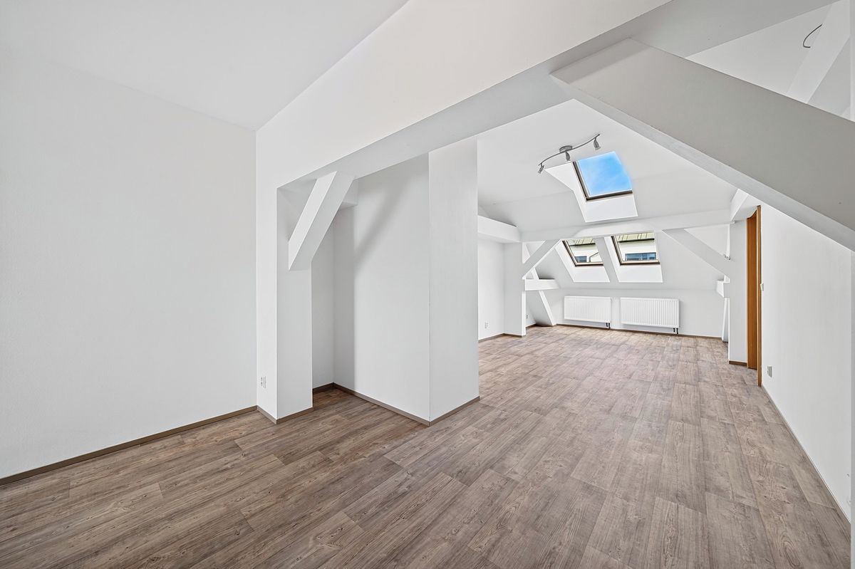 Pronájem bytu 2+kk 65 m² – fotografie 4