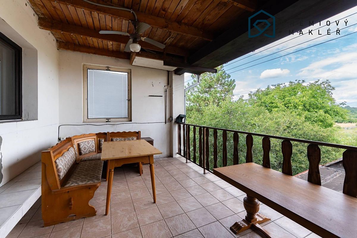 Prodej rodinného domu 200 m², pozemek 690 m² – fotografie 5