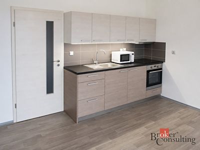 Pronájem bytu 1+kk 37 m²