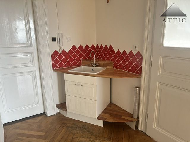 Pronájem bytu 2+kk 54 m² – fotografie 5