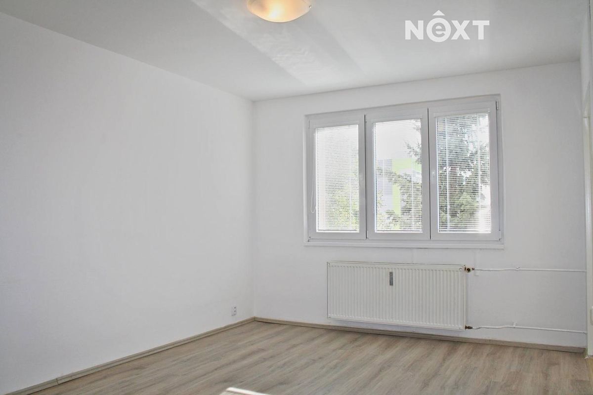 Pronájem bytu 1+1 36 m² – fotografie 3