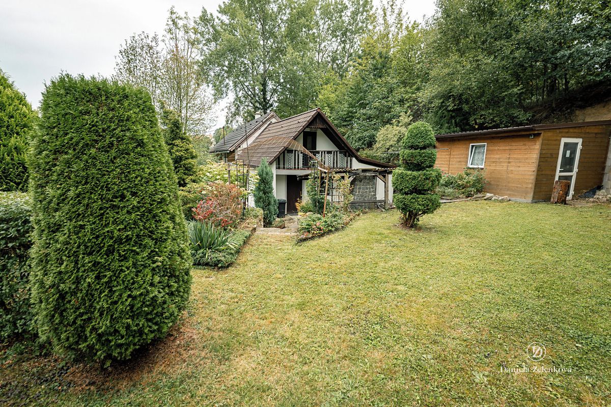Prodej chaty 55 m², pozemek 739 m² – fotografie 2
