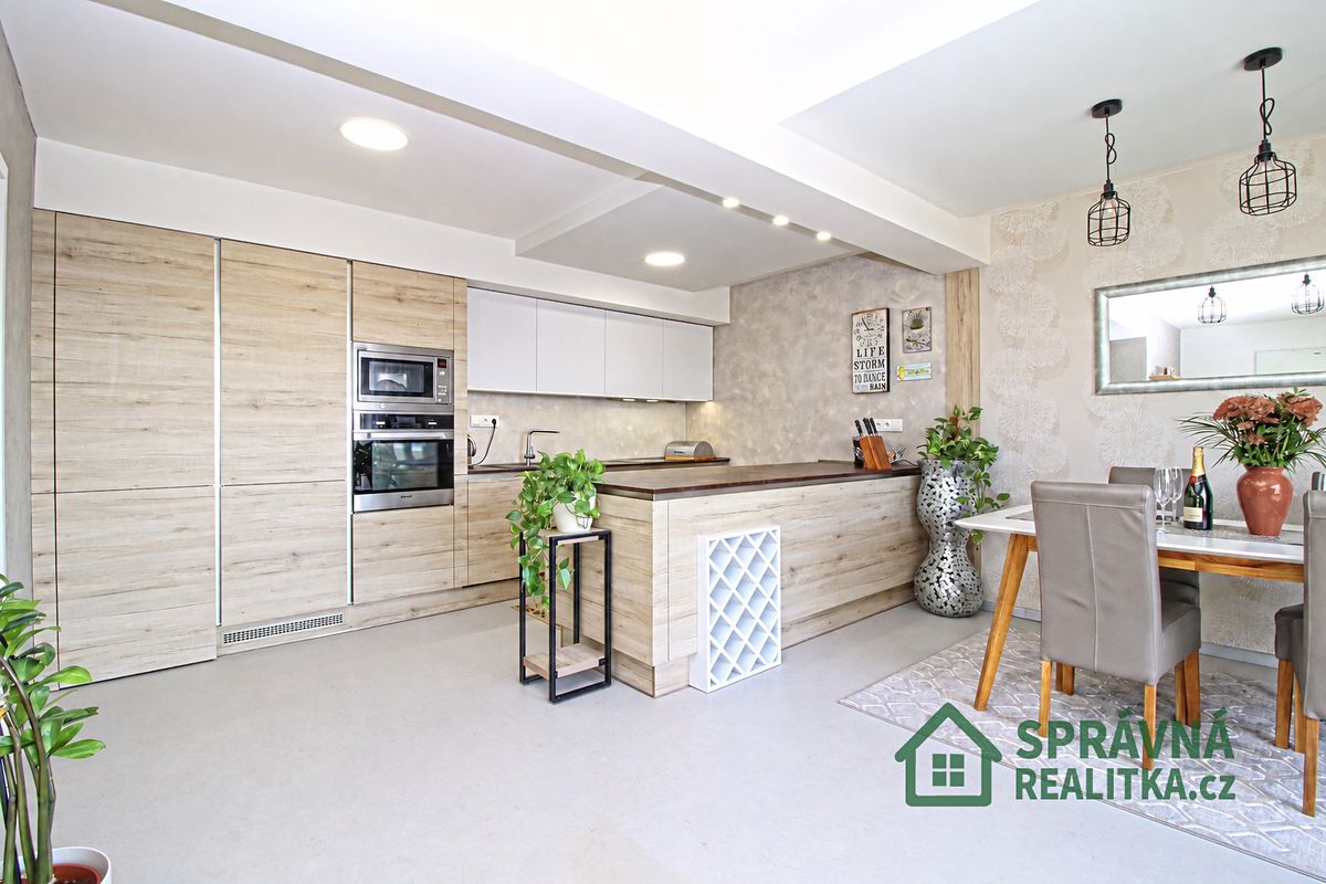 Prodej bytu 4+kk 118 m² – fotografie 3
